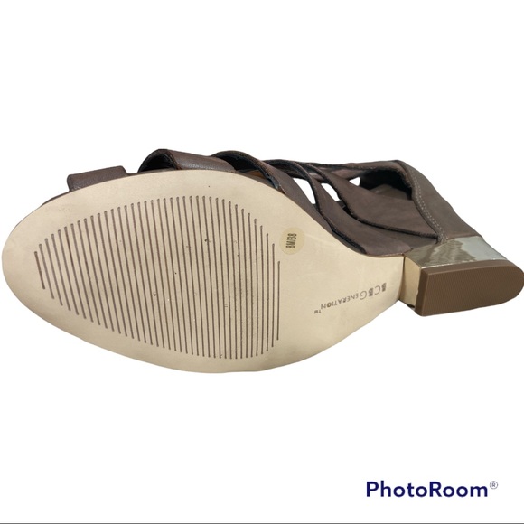 BCBGeneration Strappy Wedge - Picture 10 of 10